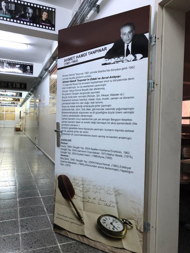 Ahmet Hamdi Tanpınar Kapı Giydirme