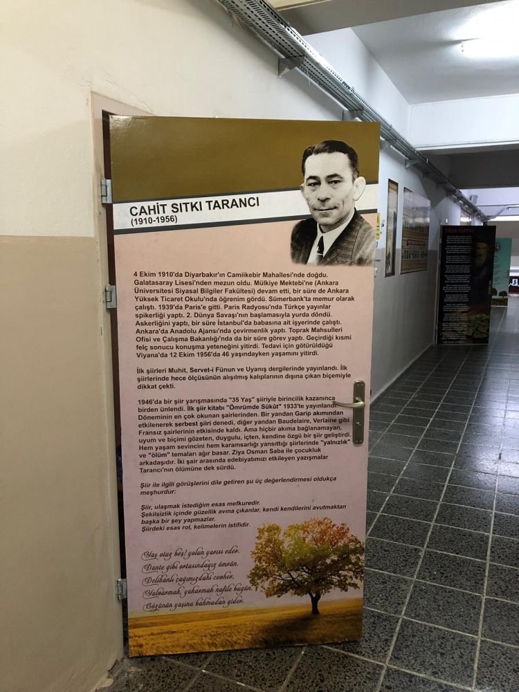 Cahit Sıtkı Tarancı Kapı Giydirmesi