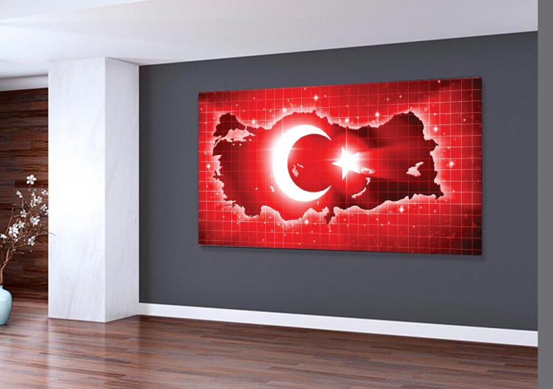 Bayraklı Türkiye Haritası okul posterleri